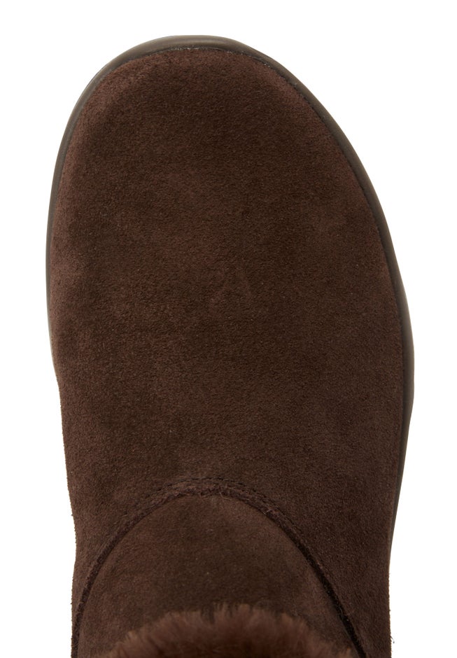 The On-the-Go Bootie image number 4