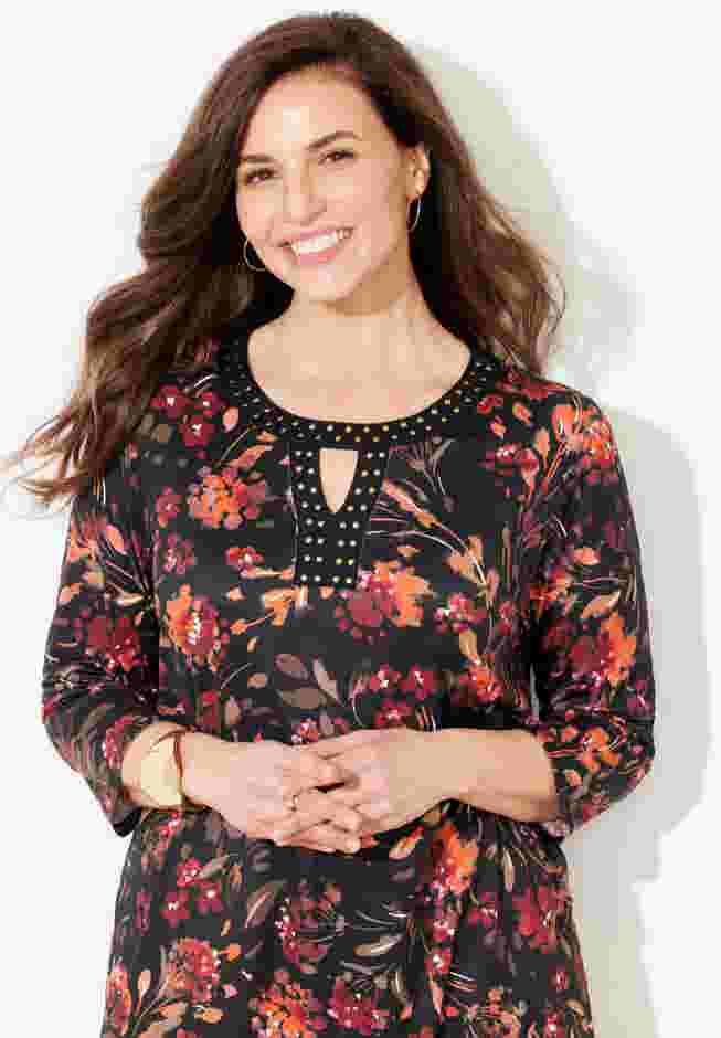 Keyhole Accent Tunic image number 3