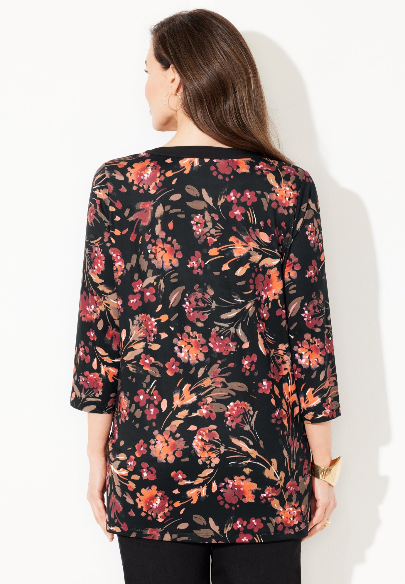 Keyhole Accent Tunic image number 4