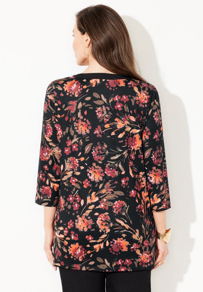 Keyhole Accent Tunic image number 4