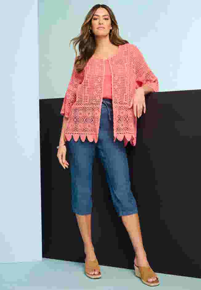 Chambray Wide Leg Capri Pant image number 4