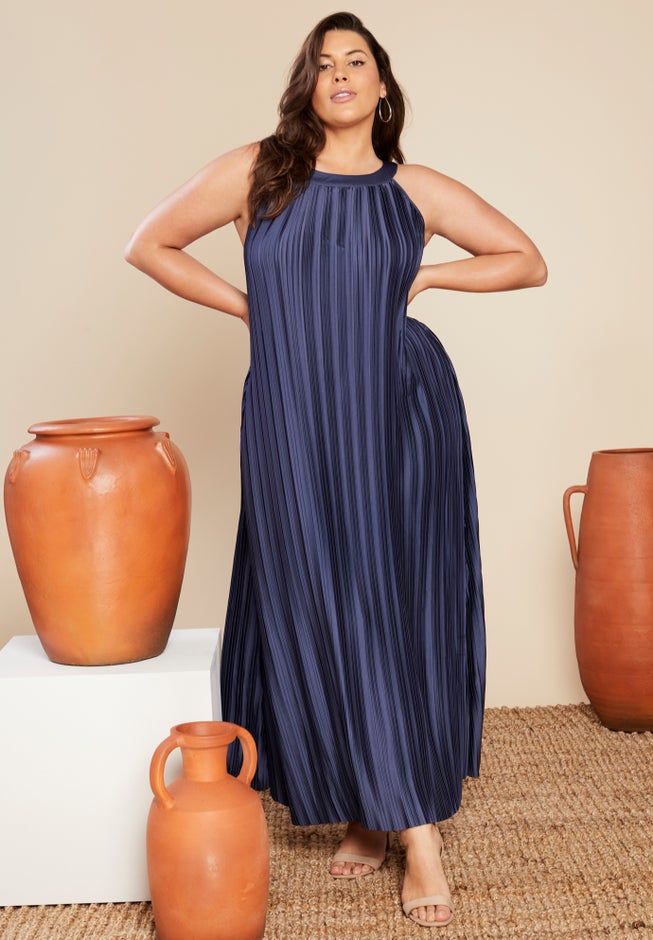 Pleated Halter Maxi Dress image number 6