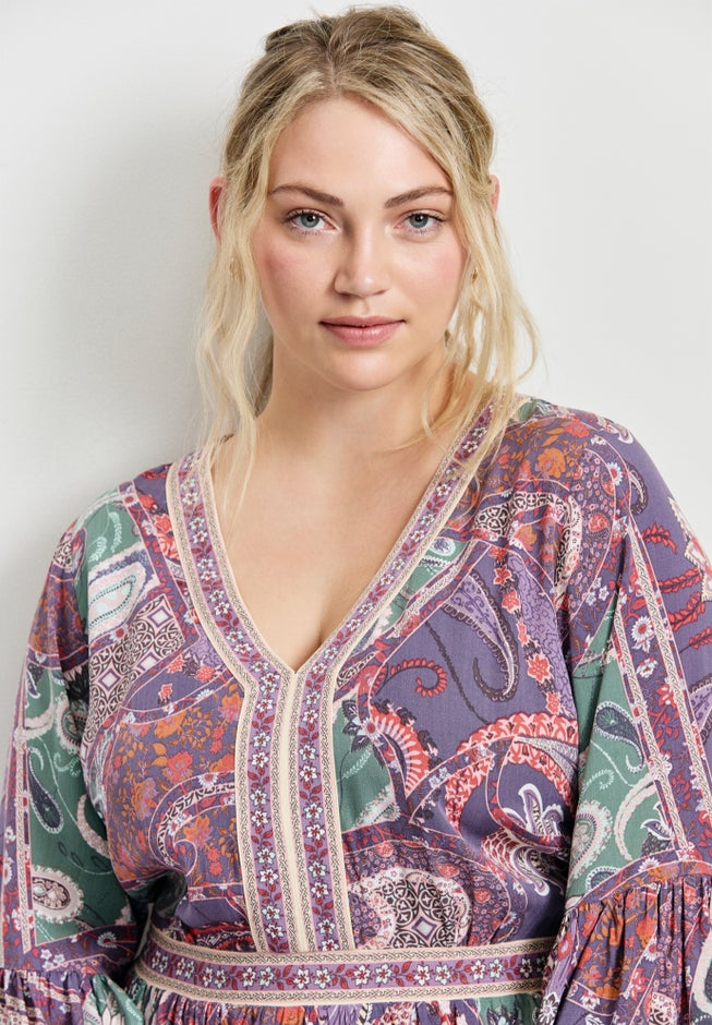 Arlo Bell Sleeve Maxi Dress image number 3