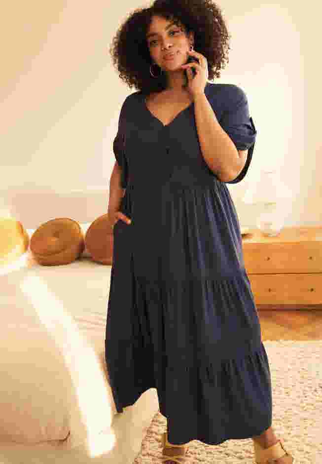 Ivy Tiered Button Front Dress image number 3