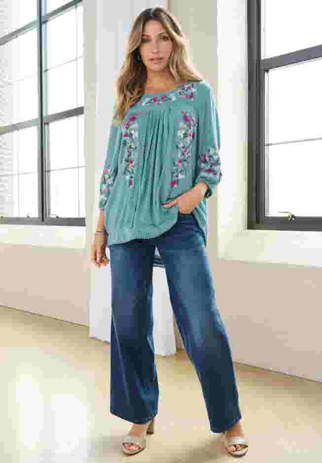 360&deg; Stretch Wide Leg Jean image number 4