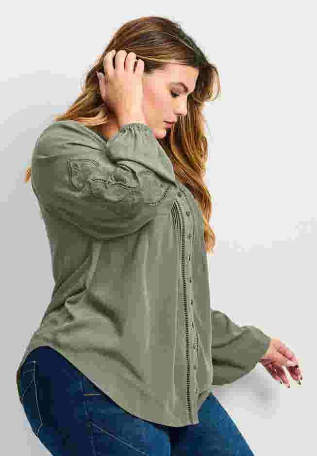 Gabby Embroidered Pintuck Shirt image number 2