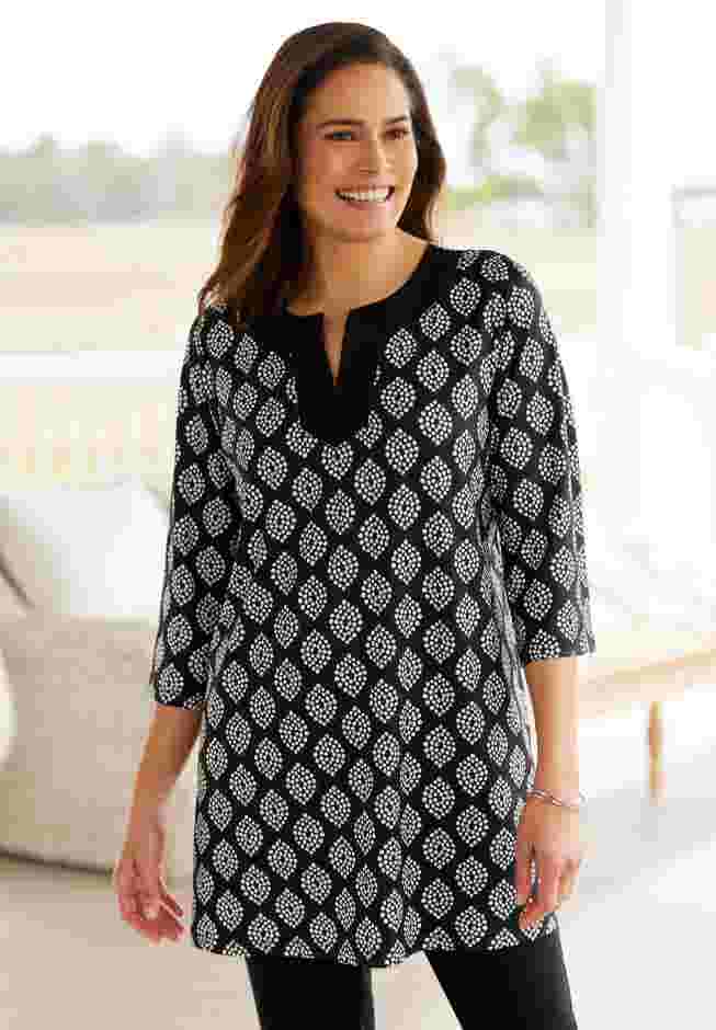 Contrast Notch-Neck Three-Quarter Sleeve Knit Tunic image number 2