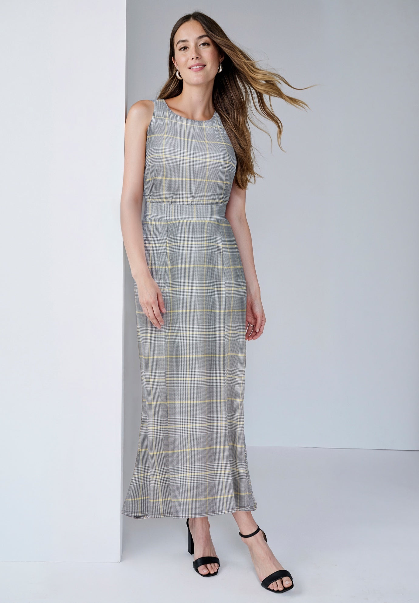 Stretch Knit Tunic Tank image number 3