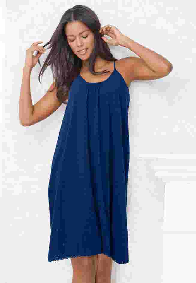 Breezy Eyelet Short Nightgown image number 4