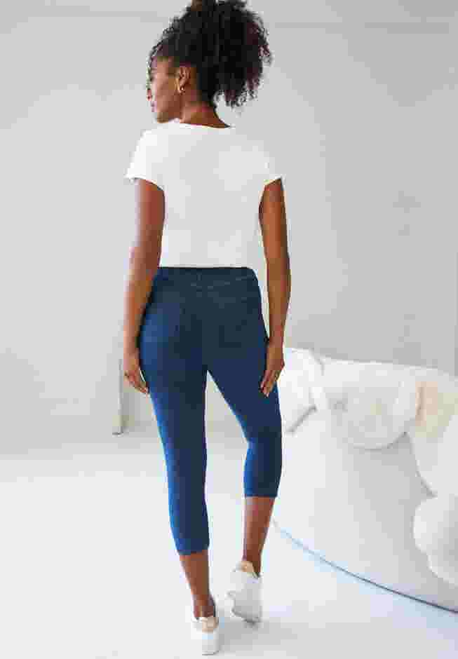 Capri Jegging image number 1