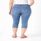 Mid-Rise Stretch Capri Jegging image number null