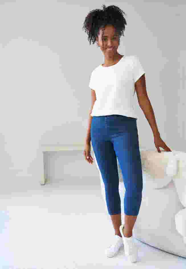 Capri Jegging image number 0