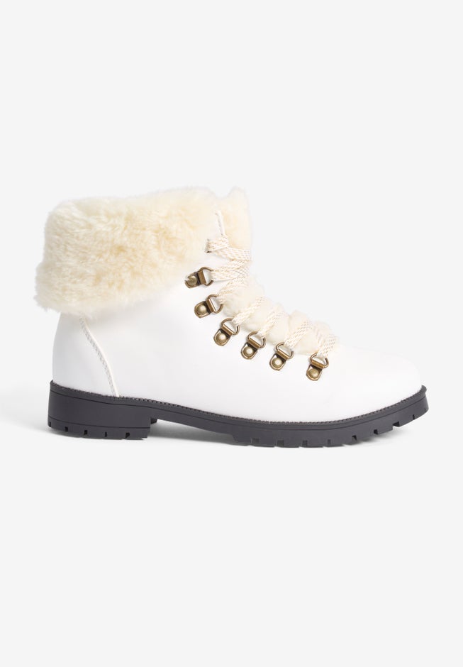 The Arctic Bootie  image number 3