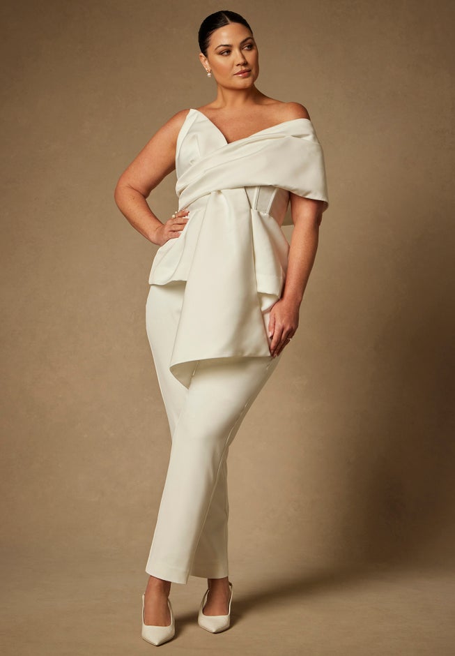 Bridal by ELOQUII Sculptural Top image number null