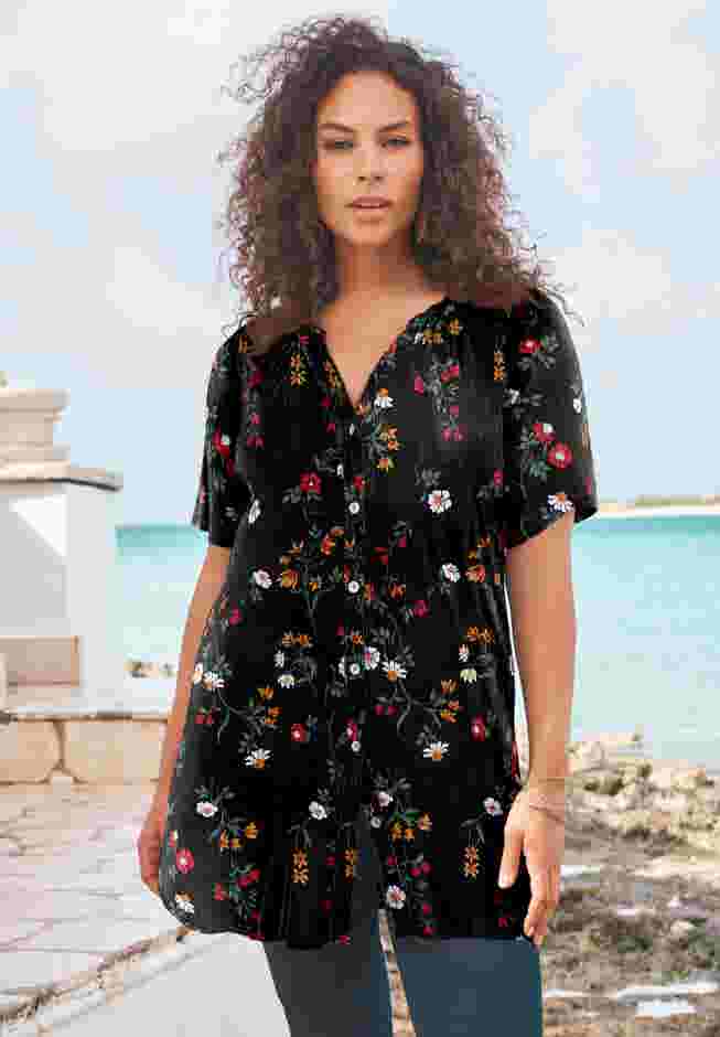 Plus Size Angelina Tunic Top – Short Sleeve, Flowy Fit, Everyday Comfort image number 0