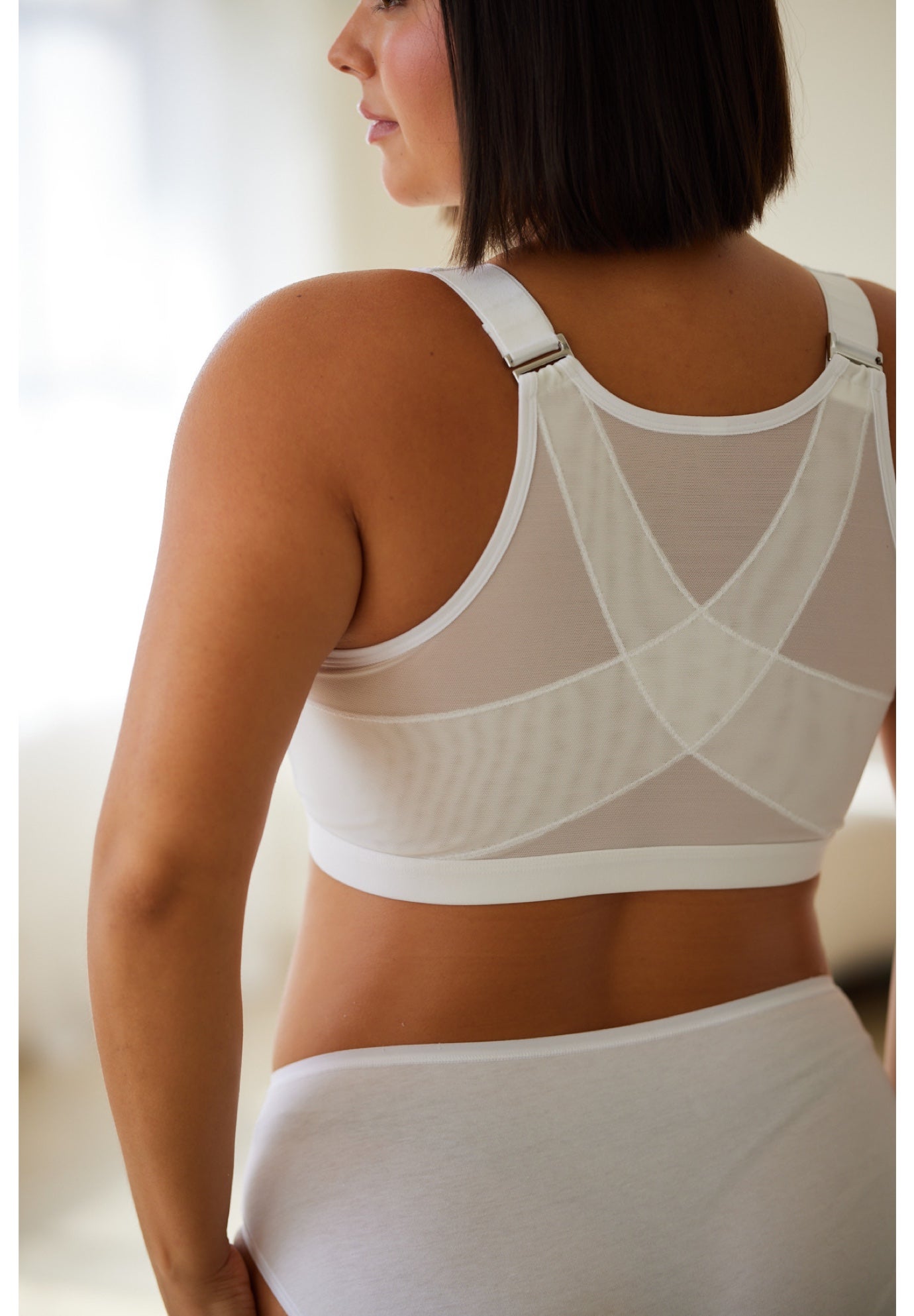 The Moira Posture Bra image number 5