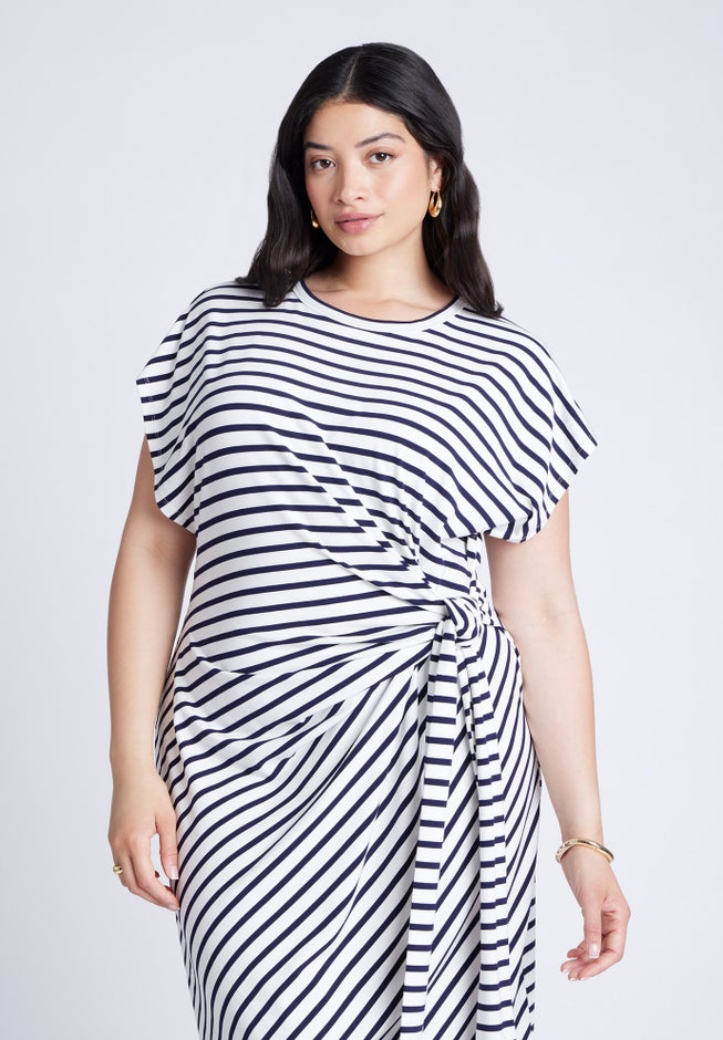 Easy Tee Dress image number 3