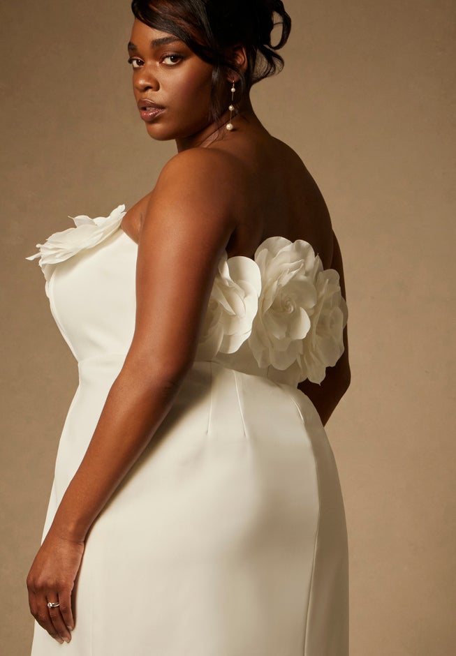 Bridal by ELOQUII Strapless Mini Dress With Rosette image number 2