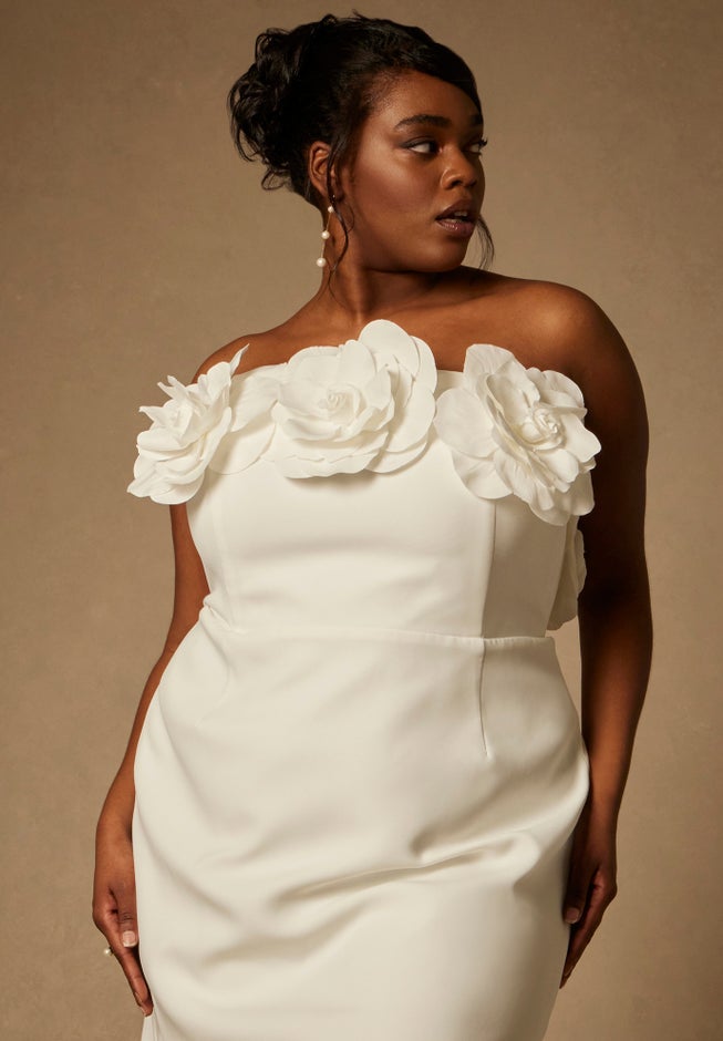 Bridal by ELOQUII Strapless Mini Dress With Rosette image number 4
