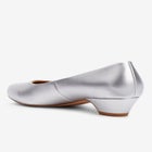 The Vida Leather-Like Slip On Pump image number null