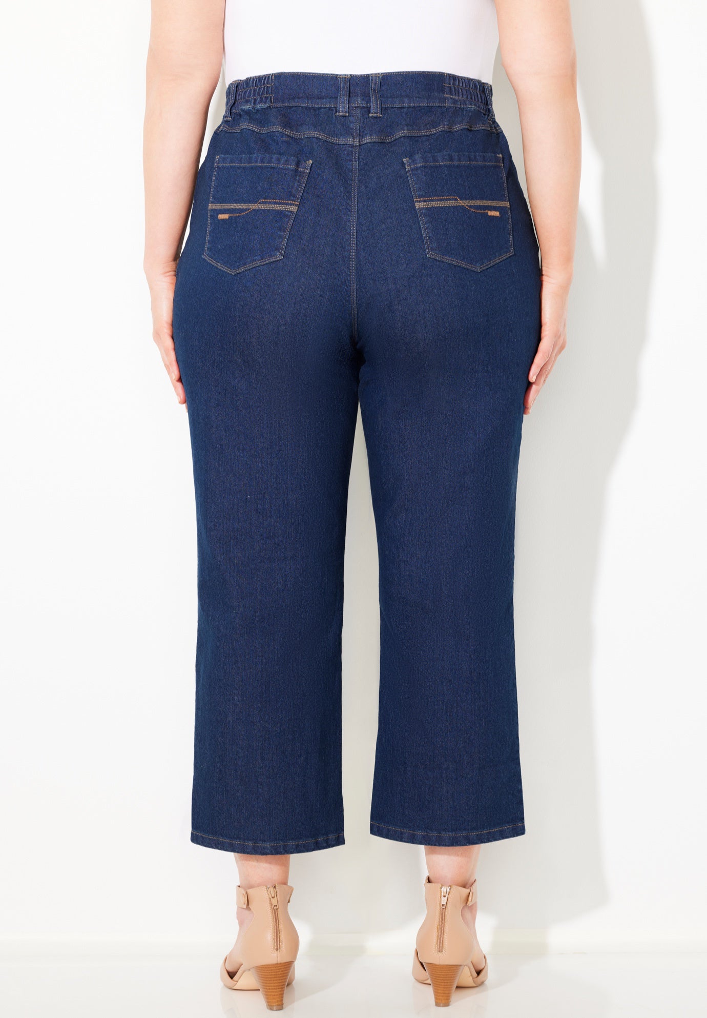 Right Fit&reg; Curvy Crop Jean image number 2