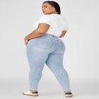 The Morgan Super Stretch Skinny Leg Jean image number null