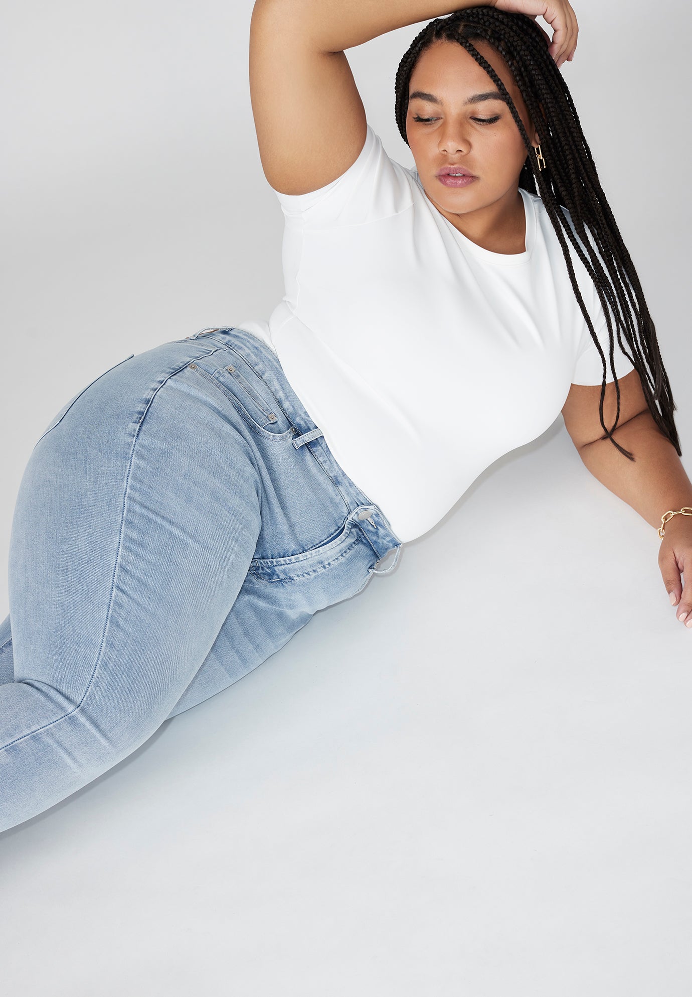 The Morgan Super Stretch Skinny Leg Jean image number 3