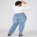 The Naomi Comfort Stretch Straight Leg Jean image number null