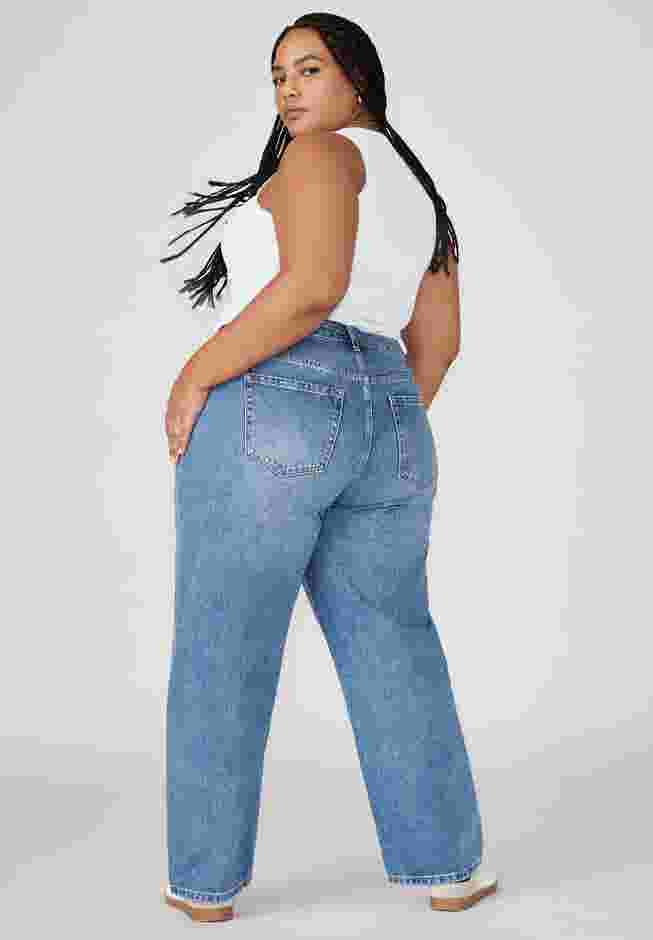The Loose Fit Jean image number 3