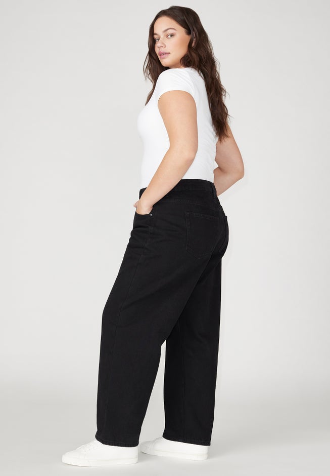 The Loose Fit Jean image number 1