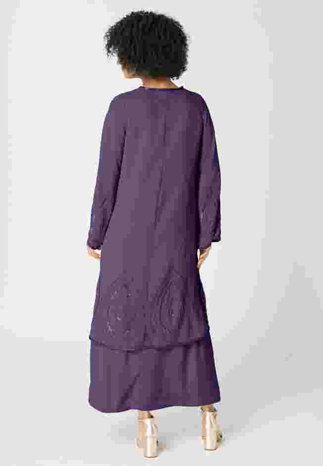 Plus-Size 2 piece Long Sleeve Beaded Georgette Gown Set with Detachable Jacket image number 2