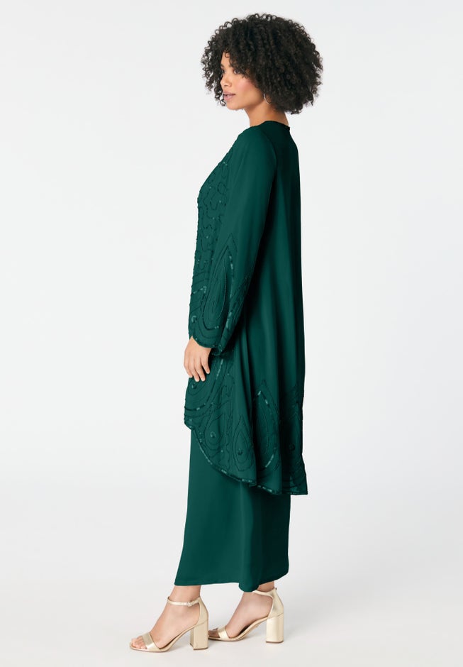 Plus-Size 2 piece Long Sleeve Beaded Georgette Gown Set with Detachable Jacket image number 2