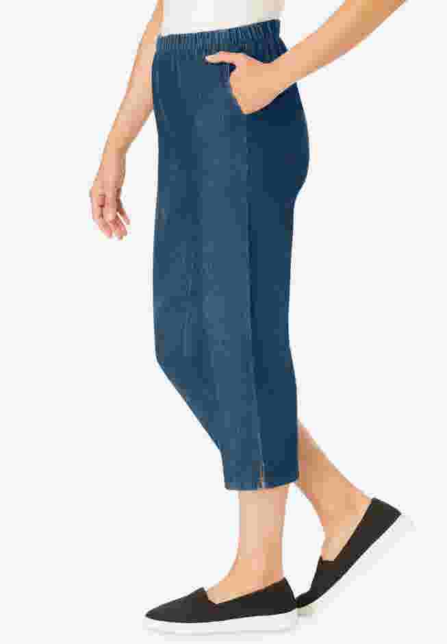 Womens Plus-Size Fineline Stretch Denim Pull-On Capri Jeans image number 2