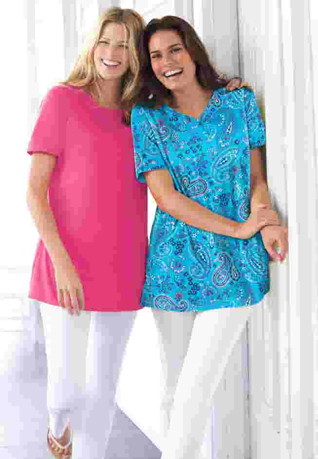 Perfect Printed Short-Sleeve V-Neck Tee image number 9