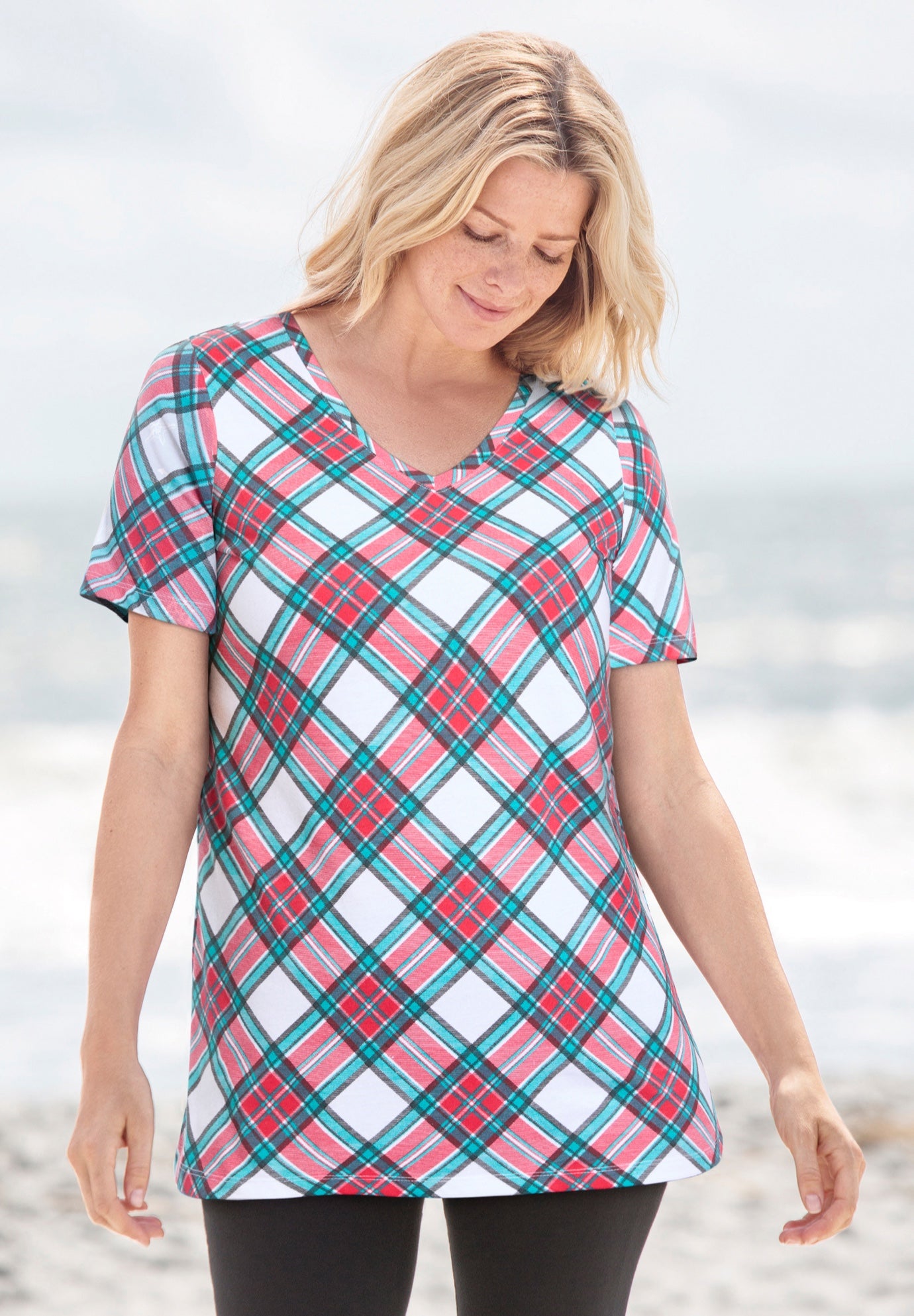 Perfect Printed Short-Sleeve V-Neck Tee image number 0