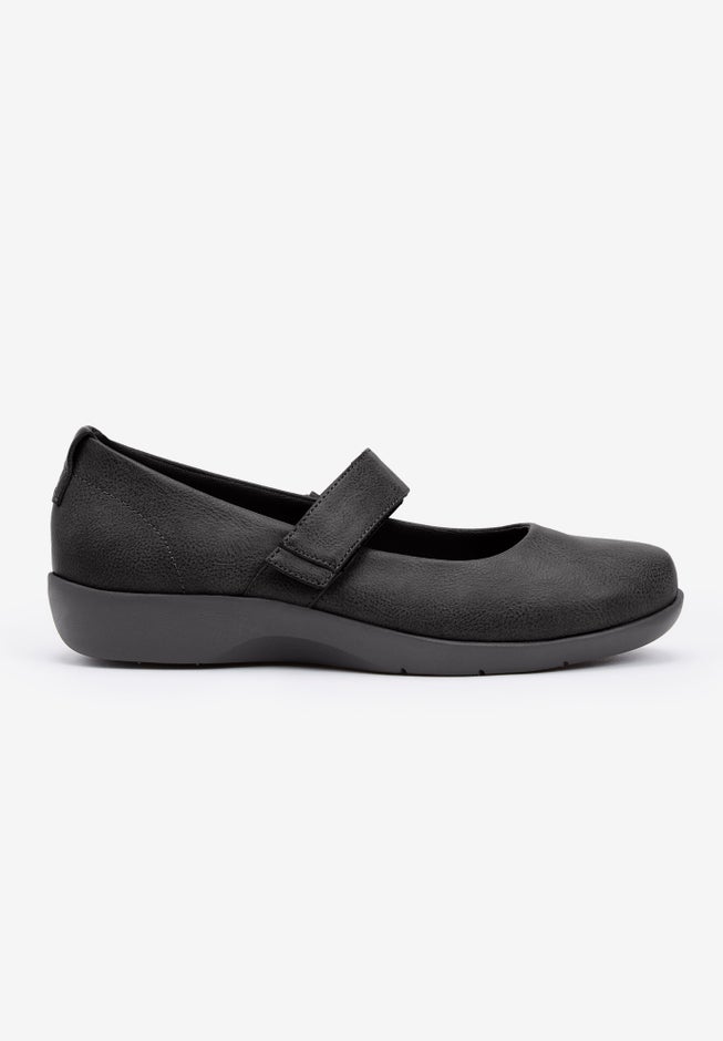 The Carla Mary Jane Flat  image number 3