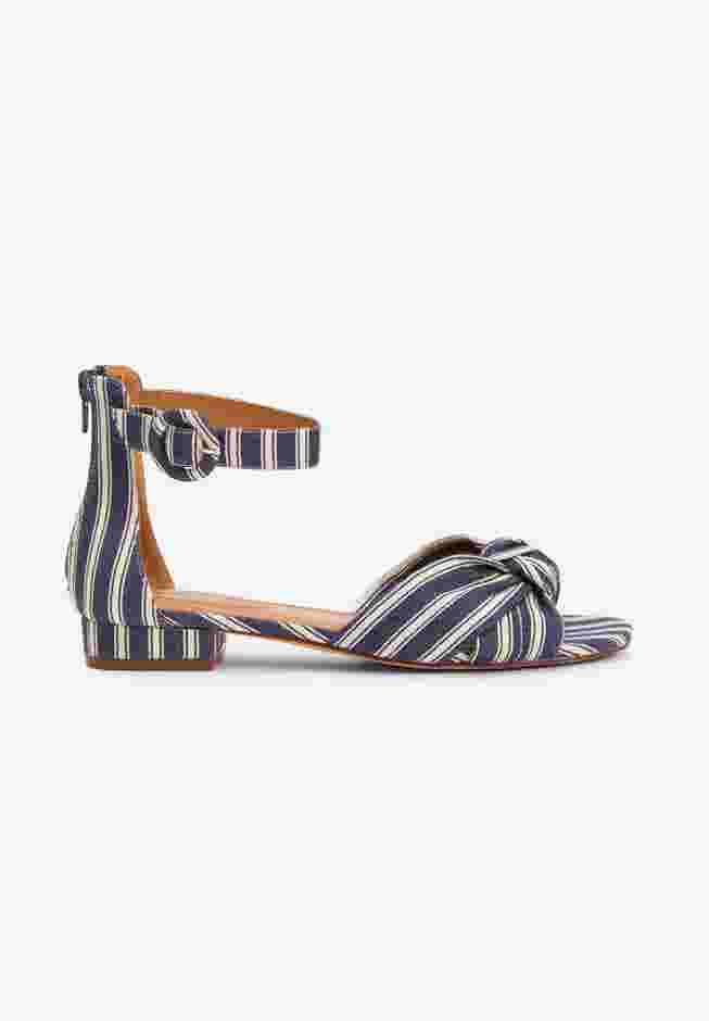The Ansley Sandal image number 3