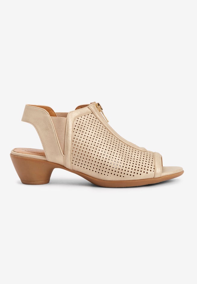 The Aurora Shootie  image number 6