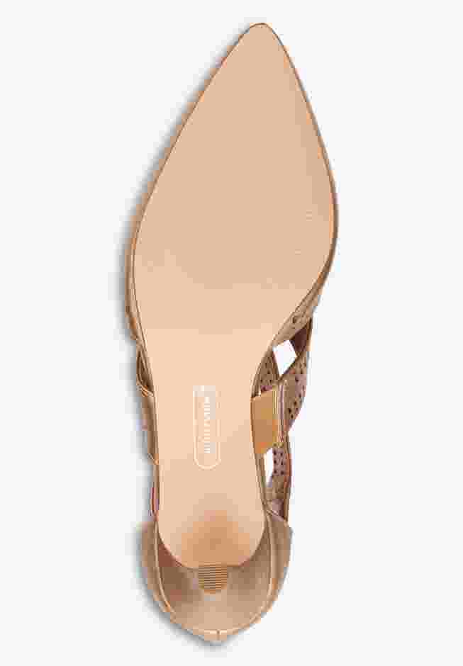 The Gia Shootie  image number 5