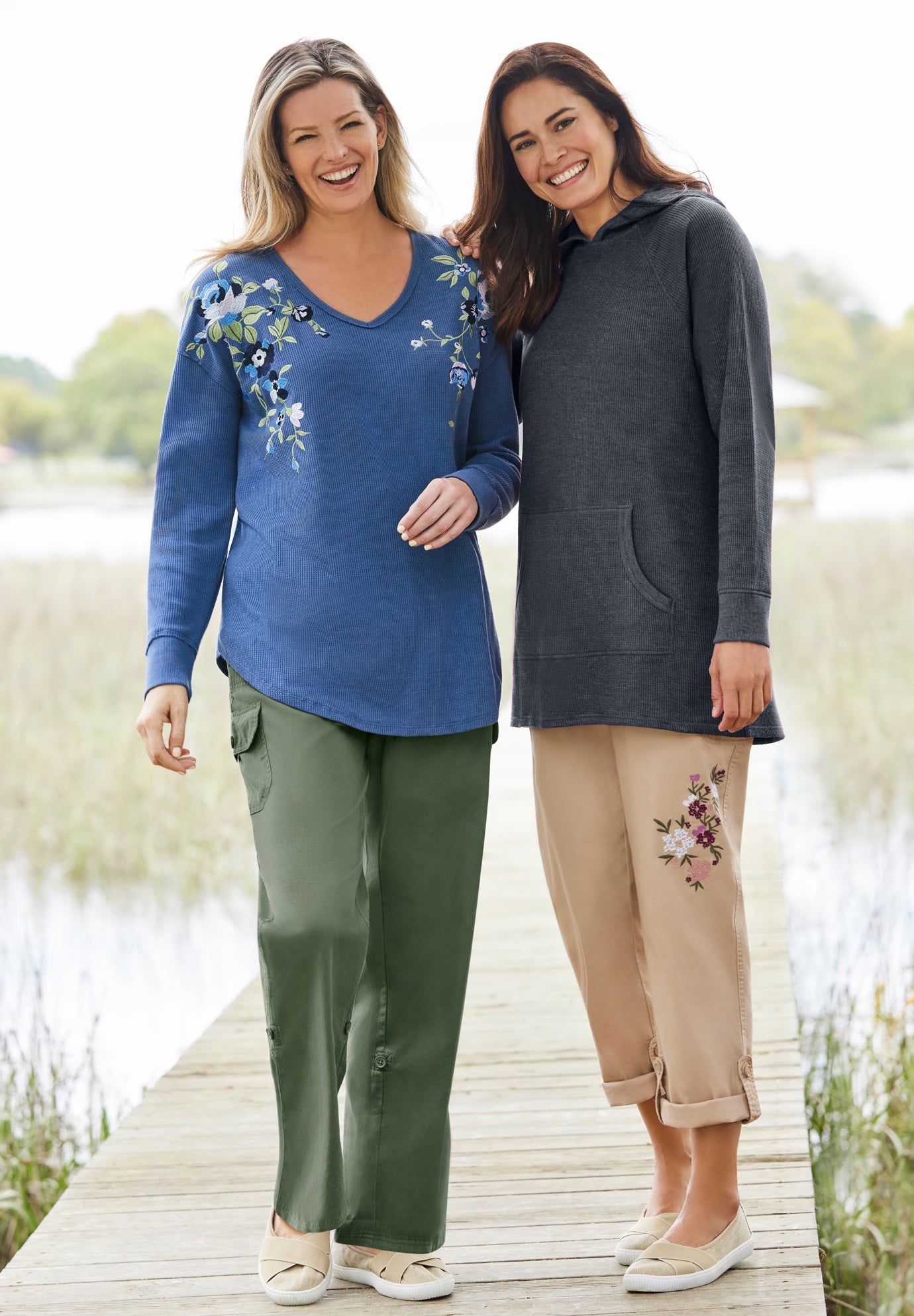 Waffle Thermal V-Neck Tee image number 7