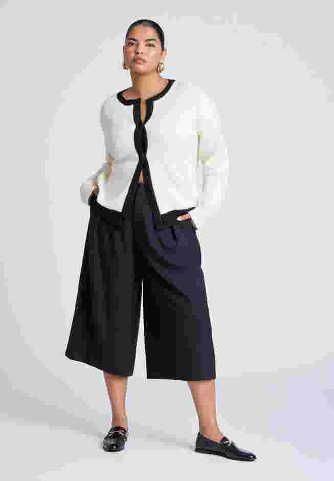 Contrast Placket Cardigan image number 1