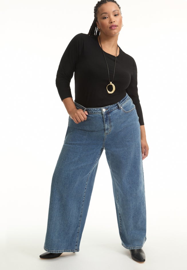 Curvie-Fit High-Rise Jeans image number null