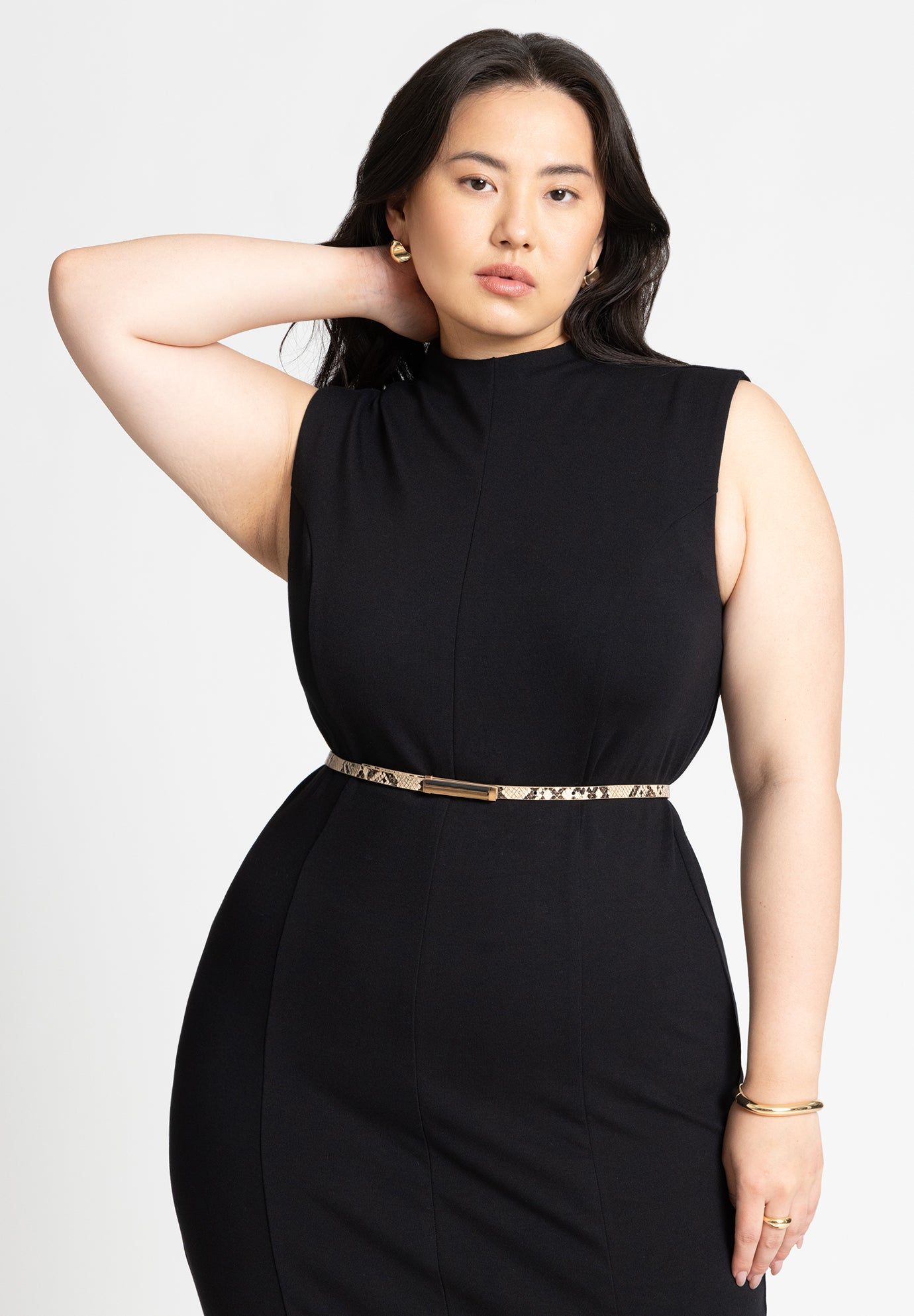 Skinny Belt With Plaque image number 0