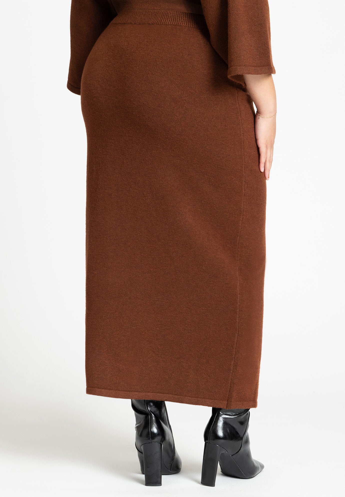 Sweater Maxi Skirt image number 2
