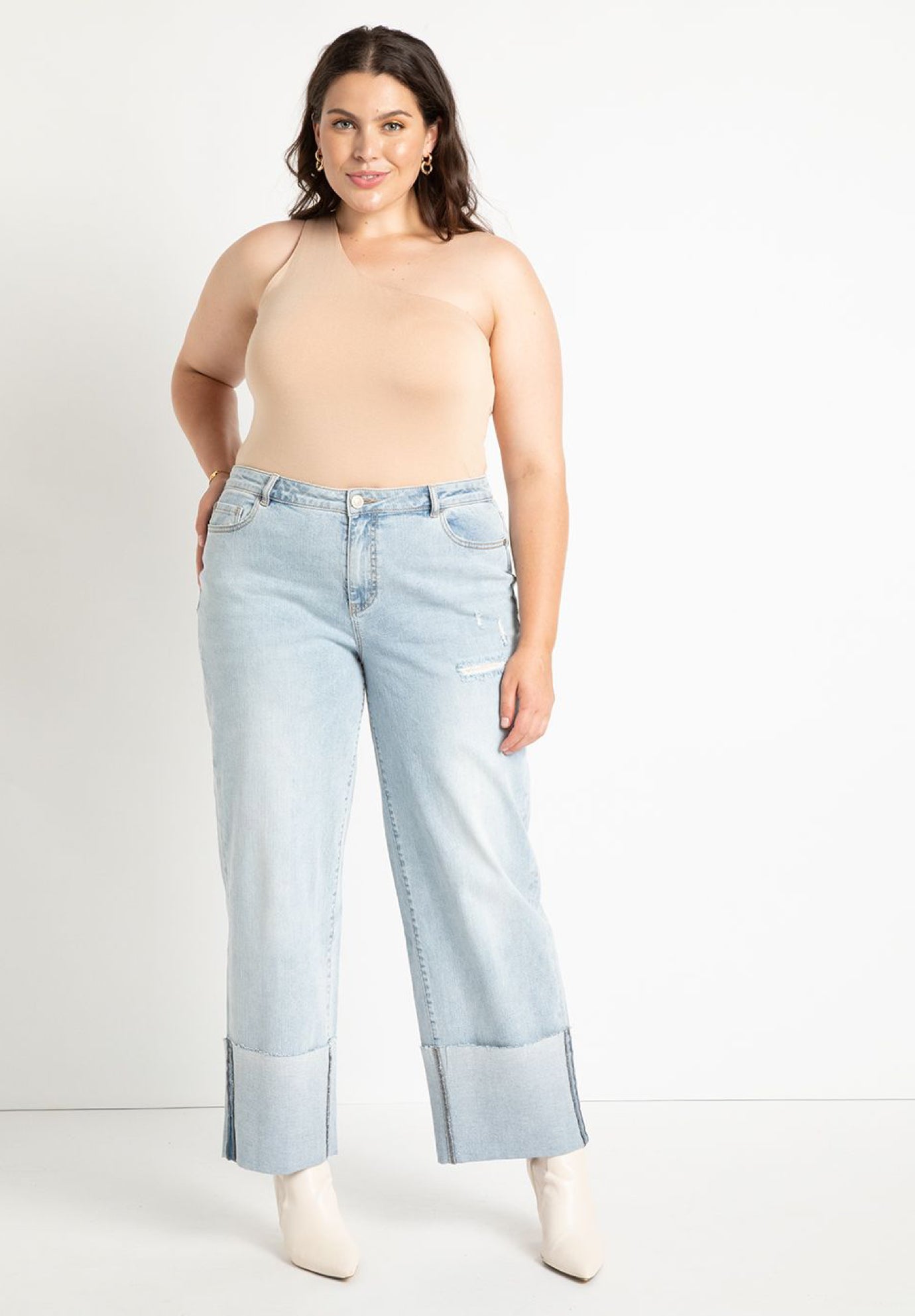 Cuffed Straight Leg Jean image number 2