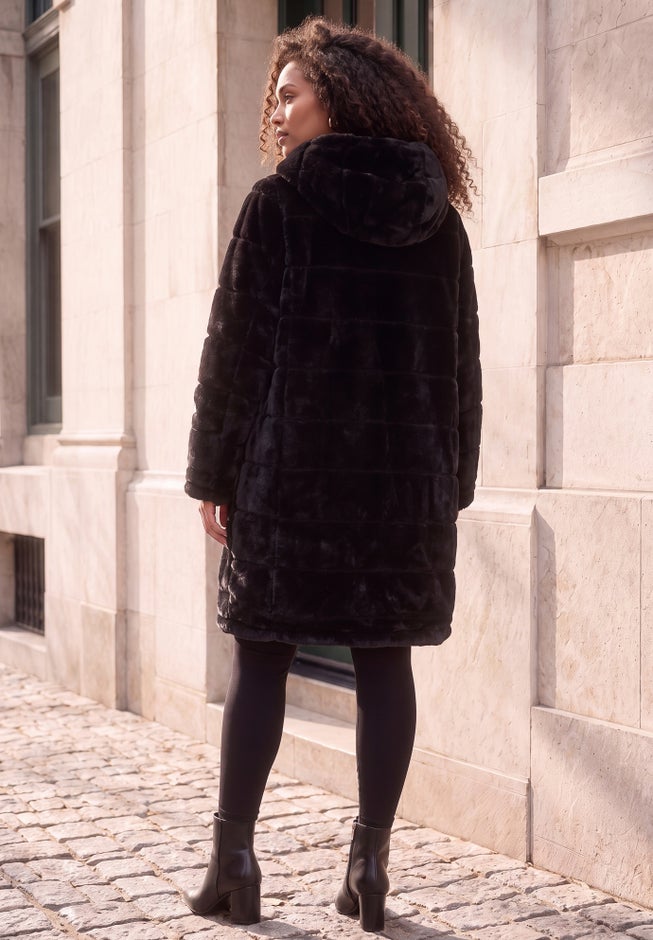 Plus Size 2-in-1 Puffer and Faux Fur Coat image number 3