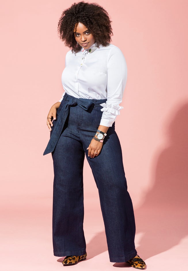 Classic Fit Belted High Rise Wide Leg Jean image number 3
