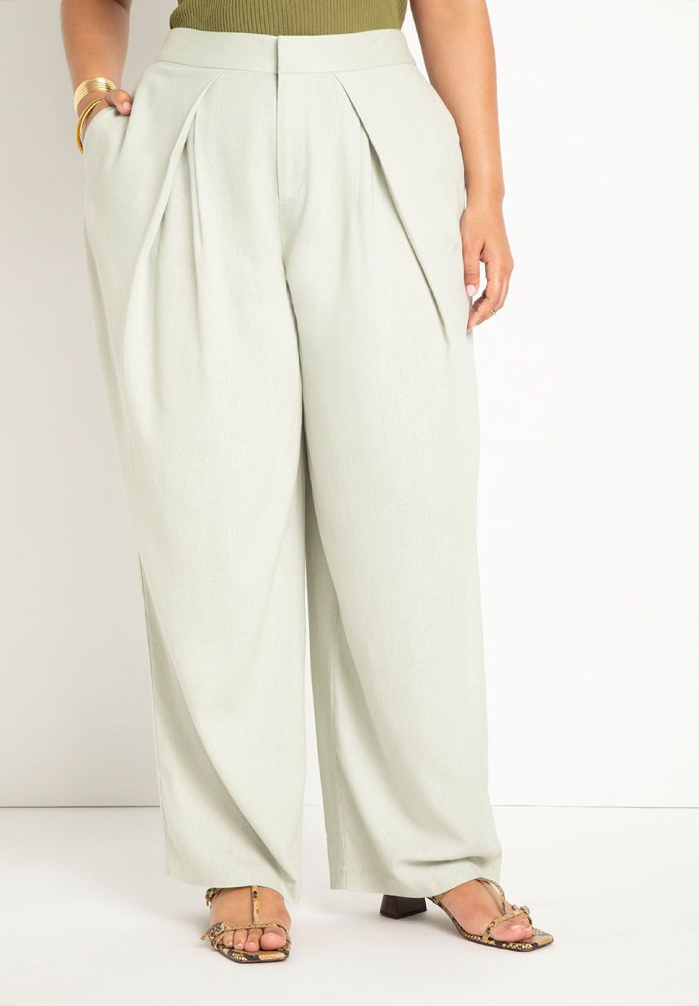 Pleated Linen Taper Leg Trouser image number 1