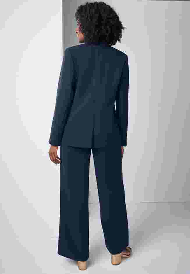 Bi-Stretch Shaped Blazer image number 3