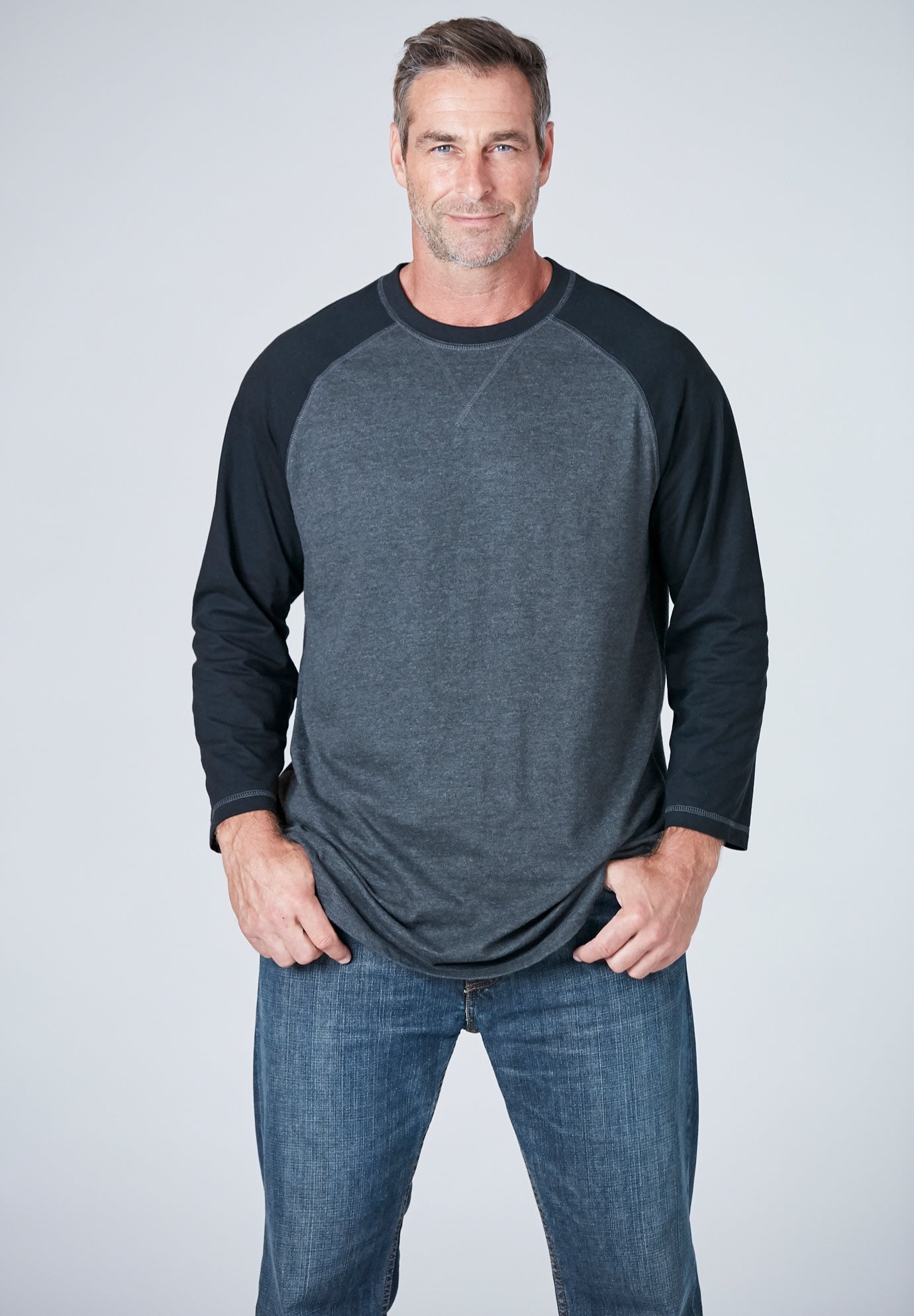 Crewneck Raglan Tee image number 1